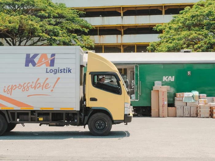 KAI Logistik Catat Pertumbuhan Positif Layanan Kurir KALOG Express