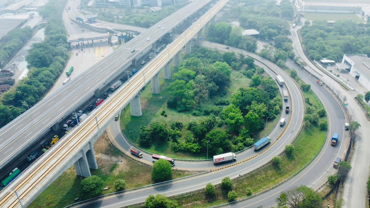 Konsisten Jaga Kualitas Layanan, JTT Pastikan Keberlanjutan Layanan Empat Ruas Tol Utama Trans Jawa