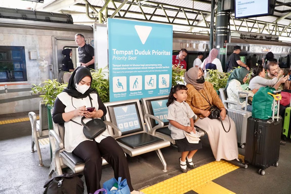 ezgif-7a0d09d2ab3eb1d6