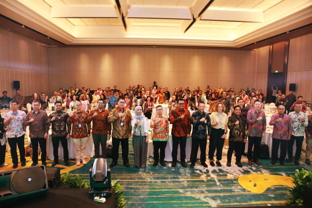 Layanan REC & GEAS sebagai Solusi Listrik Hijau