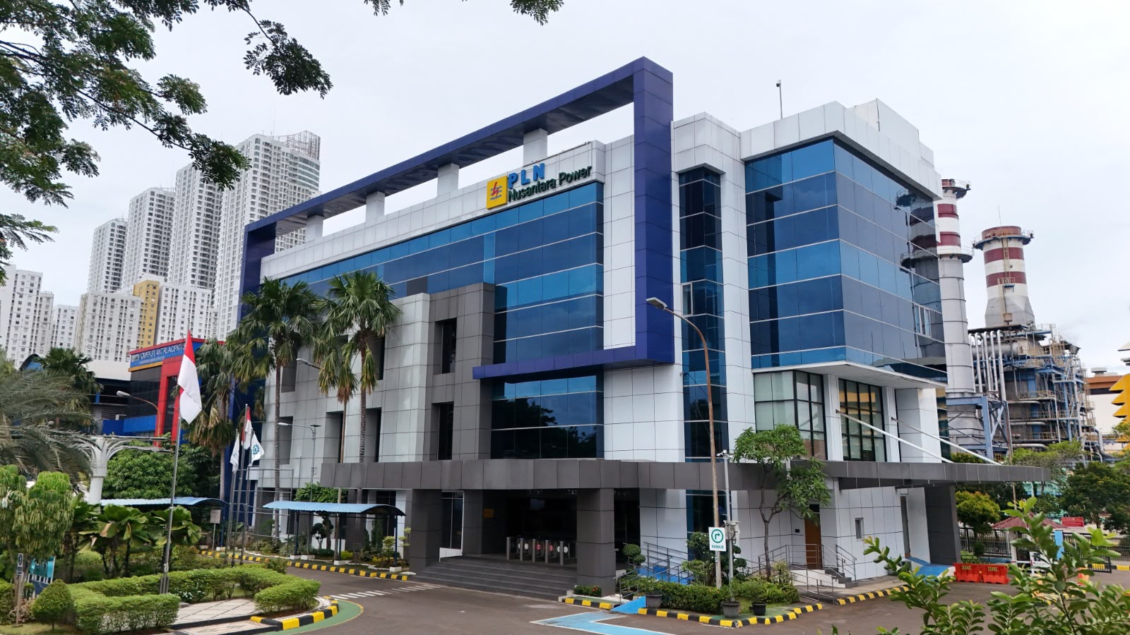 PLN Group Raih Empat Penghargaan ASEAN Energy Awards 2026