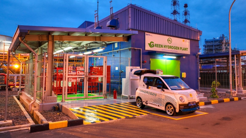 PLN Group Raih Empat Penghargaan ASEAN Energy Awards 2026